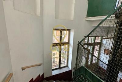 De vânzare apartament în clădire istorică * Ultracentral * Piața Gojdu - 18