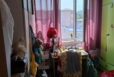 Apartament cu 3 camere decomandat în Fizicienilor