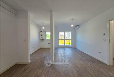 Apartament cu 2 camere decomandat în Galata