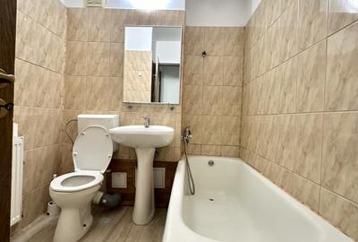 Apartament cu 3 camere I 2 bai I de inchiriat I Centru zona Primariei I etaj 2 I - 15