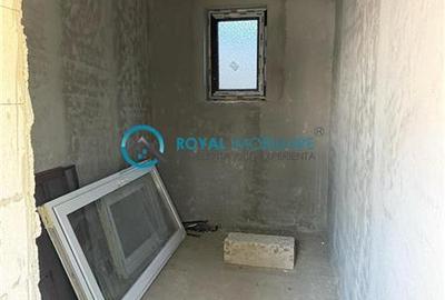Royal Imobiliare - Vanzare Casa zona Barcanesti - 11
