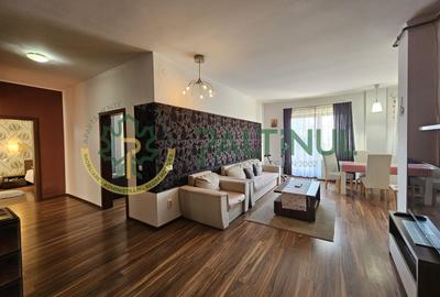Apartament cu 4 camere decomandat, mobilat în Central
