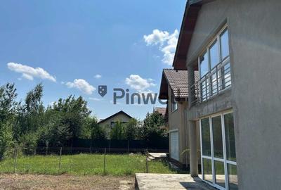 Casă individuală cu 3 camere în Băneasa