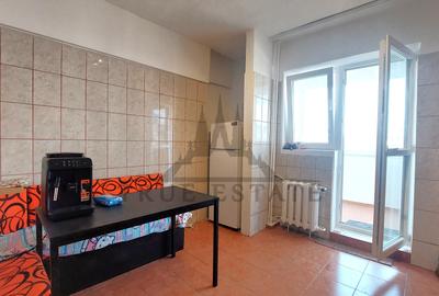 Apartament cu 2 camere compartimentare decomandata- Calea Mosilor - 5