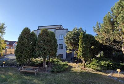 De vanzare  imobils ptr. louit/ servicii medicale- zona Unirii - 3
