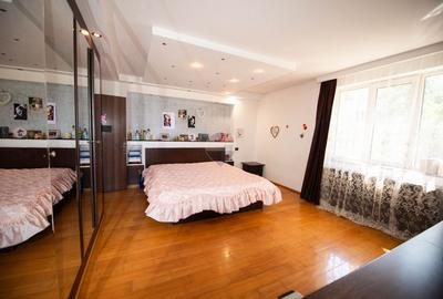 Casa de vanzare 9 camere potential investitie Cornetu teren 1200mp - 17