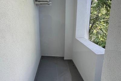 De inchiriat Imobil având 9 camere ,suprafață de 285 mp. Cantemir langa Metrou - 22