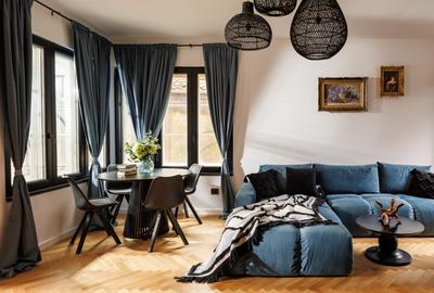 Apartament cu 3 camere decomandat, mobilat în Centrul Istoric
