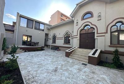 VAND CASA STR ION BĂNESCU ȘI CASĂ BD TOMIS - 1