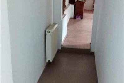 Casa 6 camere de inchiriat , activitate comerciala sau office , parcare, curte, - 7