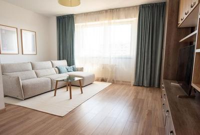 Apartament cu 2 camere decomandat, mobilat în Central