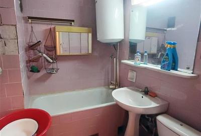 Apartament 3 camere etaj 2 in Moldova Noua - 5