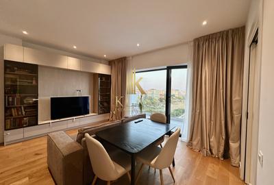 Apartament cu 3 camere semidecomandat în Cotroceni