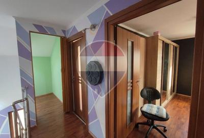 De închiriat casă duplex, 4 camere -  Cantemir, Str. Lugojului - 13