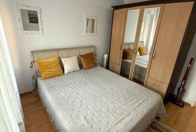 Apartament cu 2 camere semidecomandat, mobilat în Universitate