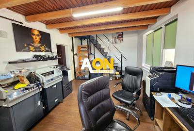 Apartament cu 4 camere decomandat, mobilat în Central