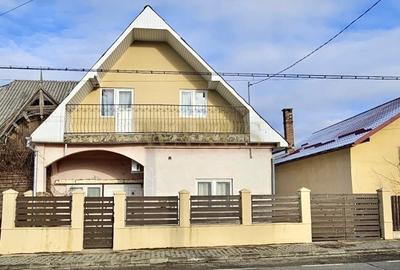 Casă individuală cu 6 camere în Călățele