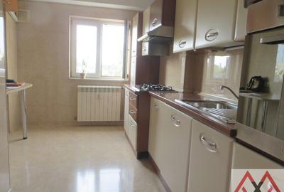 Apartament cu 2 camere decomandat în Brâncoveanu