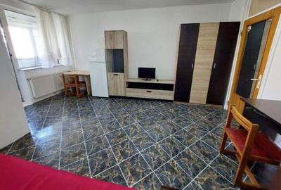 Garsonieră semidecomandată, mobilată în Iancului