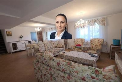 Casă individuală cu 8 camere în Central