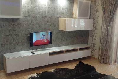 Apartament cu 3 camere decomandat, mobilat în Crângași