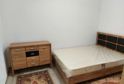 Apartament cu 2 camere nedecomandat în George Enescu