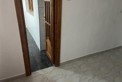 Apartament 2 camere , zona Inspectoratul Scolar , 54 mp , decomandat , liber - 7