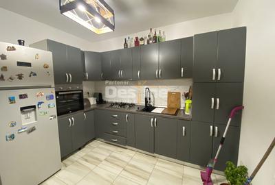 Casă modernă de vânzare | Zona LUNCA CETATUII | 3 camere, decomandat - 10