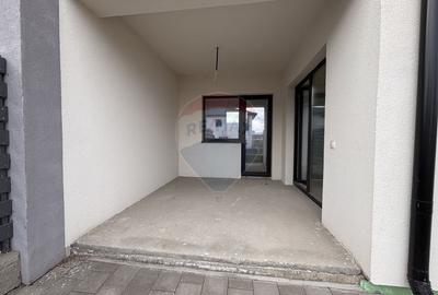 Casă / Vilă cu 4 camere de vânzare - 10