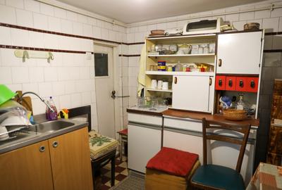 Casă cu curte proprie, zona Giurgiului - Zetarilor - Str. Cheia nr. 17 - 9