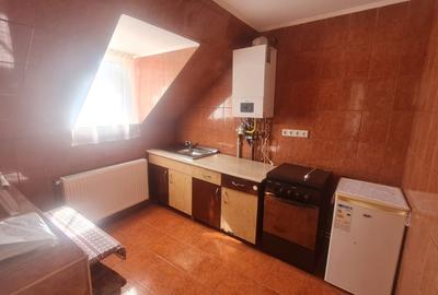 Apartament 3 camere la casă zona Trei Stejari - 4