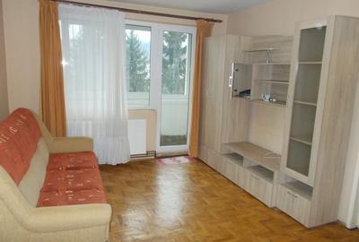 Apartament cu 2 camere semidecomandat în Astra