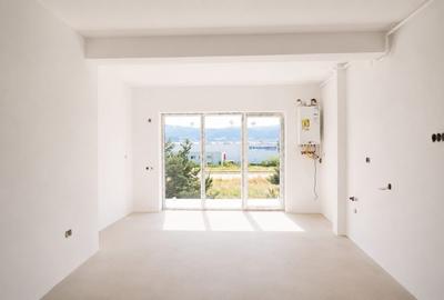 Locuință modernă cu lumină naturală, 2 balcoane și parcare inclusă - 1