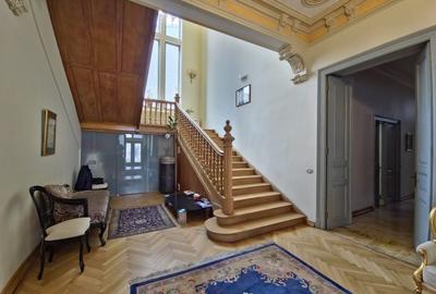 Vila zona Cartierul Armenesc - 1
