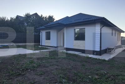 Casă individuală cu 4 camere în Breazu