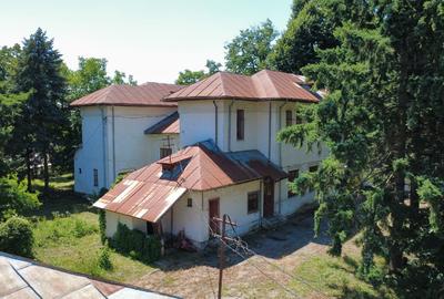 Spațiu comercial, 5000 mp în Fusea