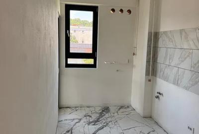 Apartament cu 2 camere decomandat în Galata