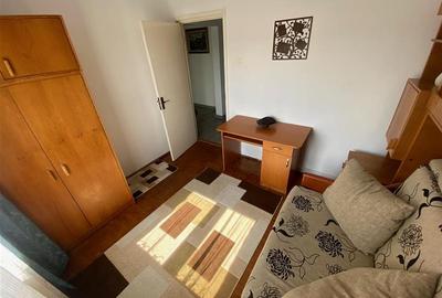 Apartament cu doua camere de inchiriat in zona 7 noiembrie - 3