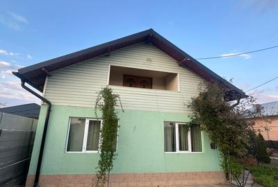 Casă individuală cu 4 camere în Strejnicu