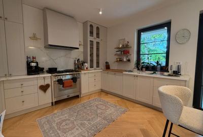 Vila duplex renovata, finisaje premium - 7