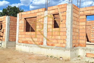 Oferim spre vanzare Duplex 3 camere, separat între unități, Giroc, 0% Comision - 2