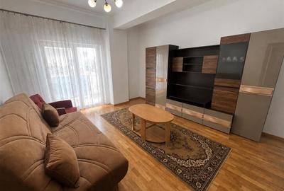 Apartament cu 2 camere decomandat, mobilat în Exterior Sud