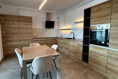 Inchiriez apartament tip penthouse cu loc de parcare - 3