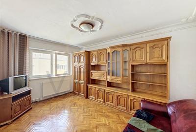 Apartament cu 2 camere, decomandat, 50 mp, parcare, zona Pod Calvaria - 1