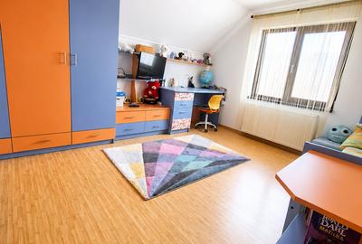 Proprietate cu doua corpuri de locuit, piscină, foisor, complet funcțională - 22