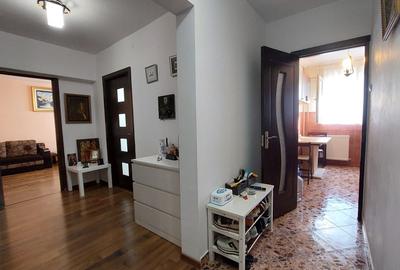 Titan,500 m de Metrou 1 Decembrie | 2camere, decomandat, 6/10, mobilat - 1