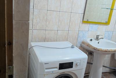 Casa parter, etaj și mansardă ,c-tie 2006, 25 Min de București - 35