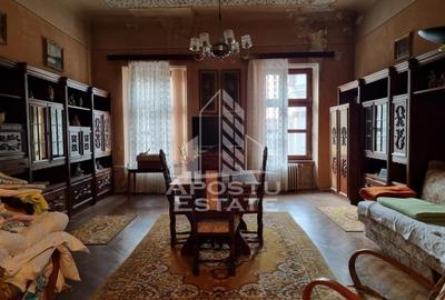 Apartament cu 4 camere nedecomandat, mobilat în Ultracentral