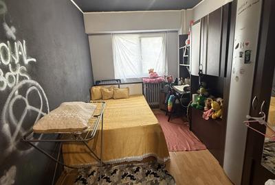 APARTAMENT 3 CAMERE DE VANZARE MAZEPA 2 - 1