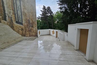 SPAȚII PREMIUM DE ÎNCHIRIAT – STR. BREȘTEI NR. 25, CRAIOVA – ZONA CENTRALĂ - 25